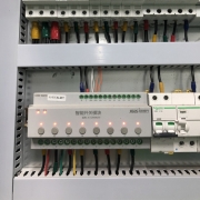 反馈型开关模块8路照明控制系统